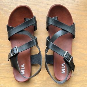 MIA black/brown sandals, size 7.5